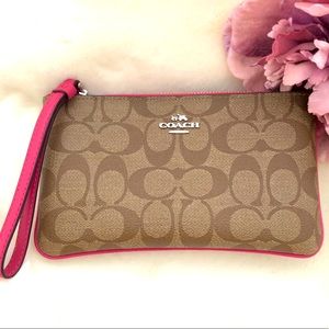 EUC Coach Signature Wristlet
